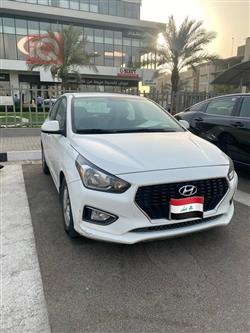 Hyundai Reina